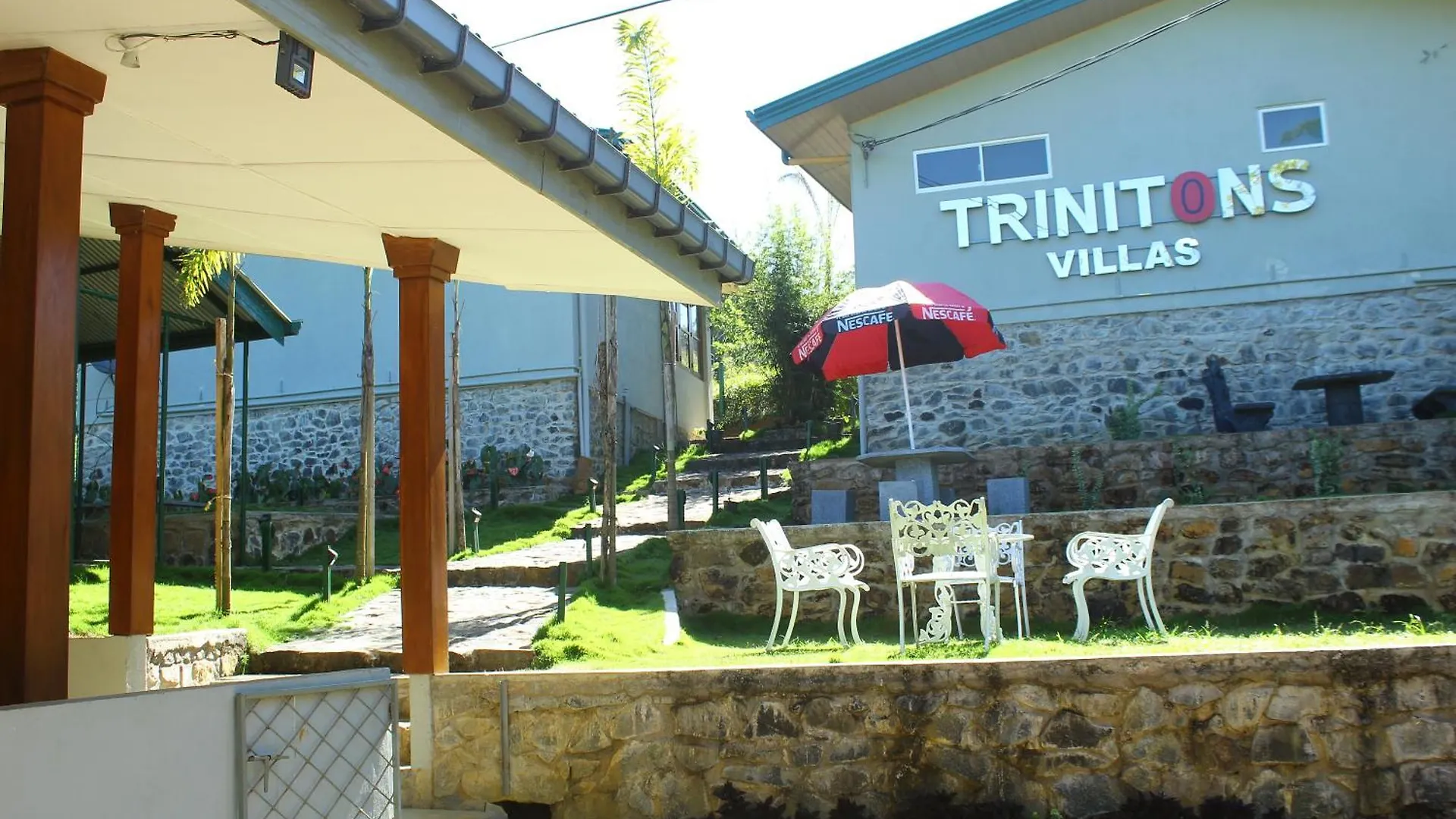 Triniton Holiday Villas Hatton Hotel