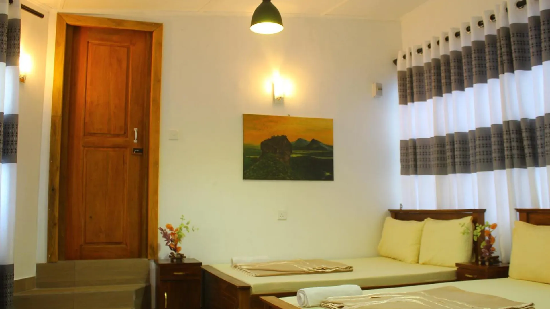 Triniton Holiday Villas Hatton Hotel