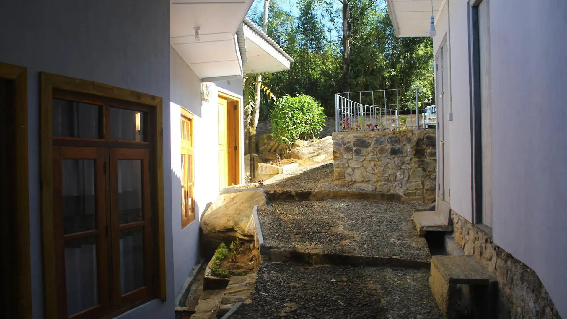 Triniton Holiday Villas Hatton Hotel
