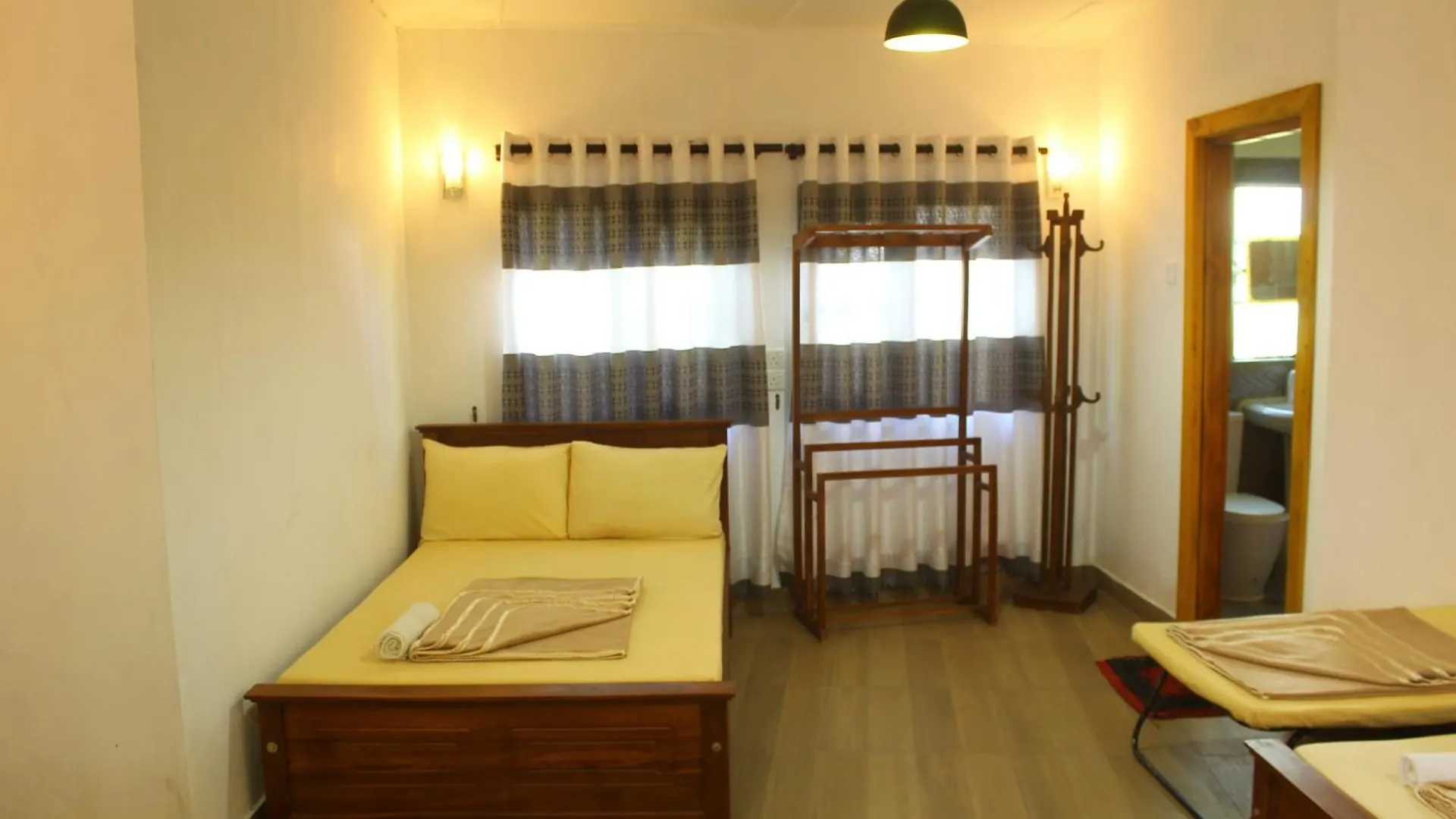 Triniton Holiday Villas Hatton Hotel