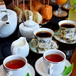 Tea Queens Hatton